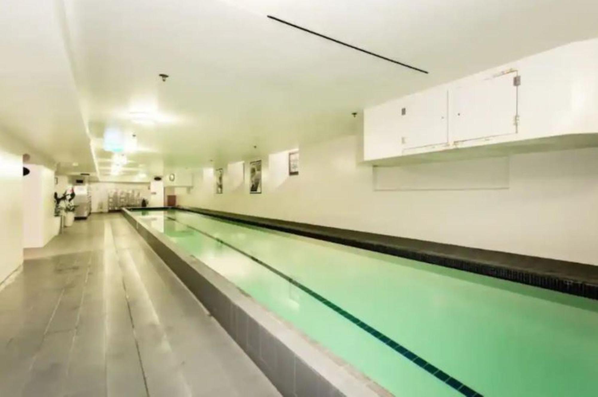 Beauty In The Cbd - 1Bed Free Parking Pool Apartment Christchurch Ngoại thất bức ảnh