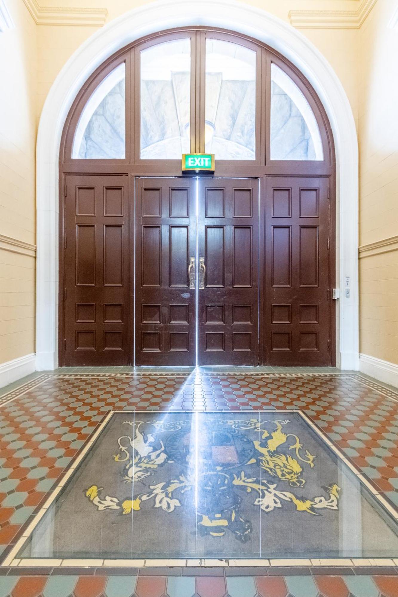 Beauty In The Cbd - 1Bed Free Parking Pool Apartment Christchurch Ngoại thất bức ảnh