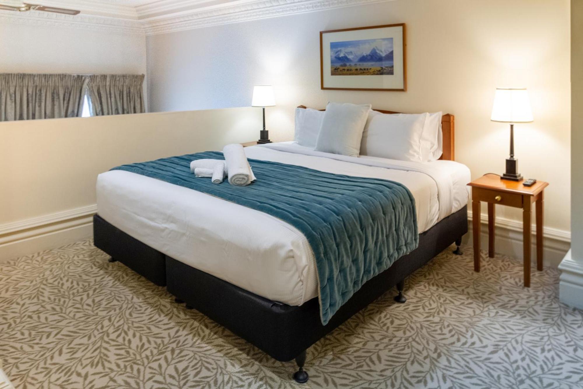 Beauty In The Cbd - 1Bed Free Parking Pool Apartment Christchurch Ngoại thất bức ảnh